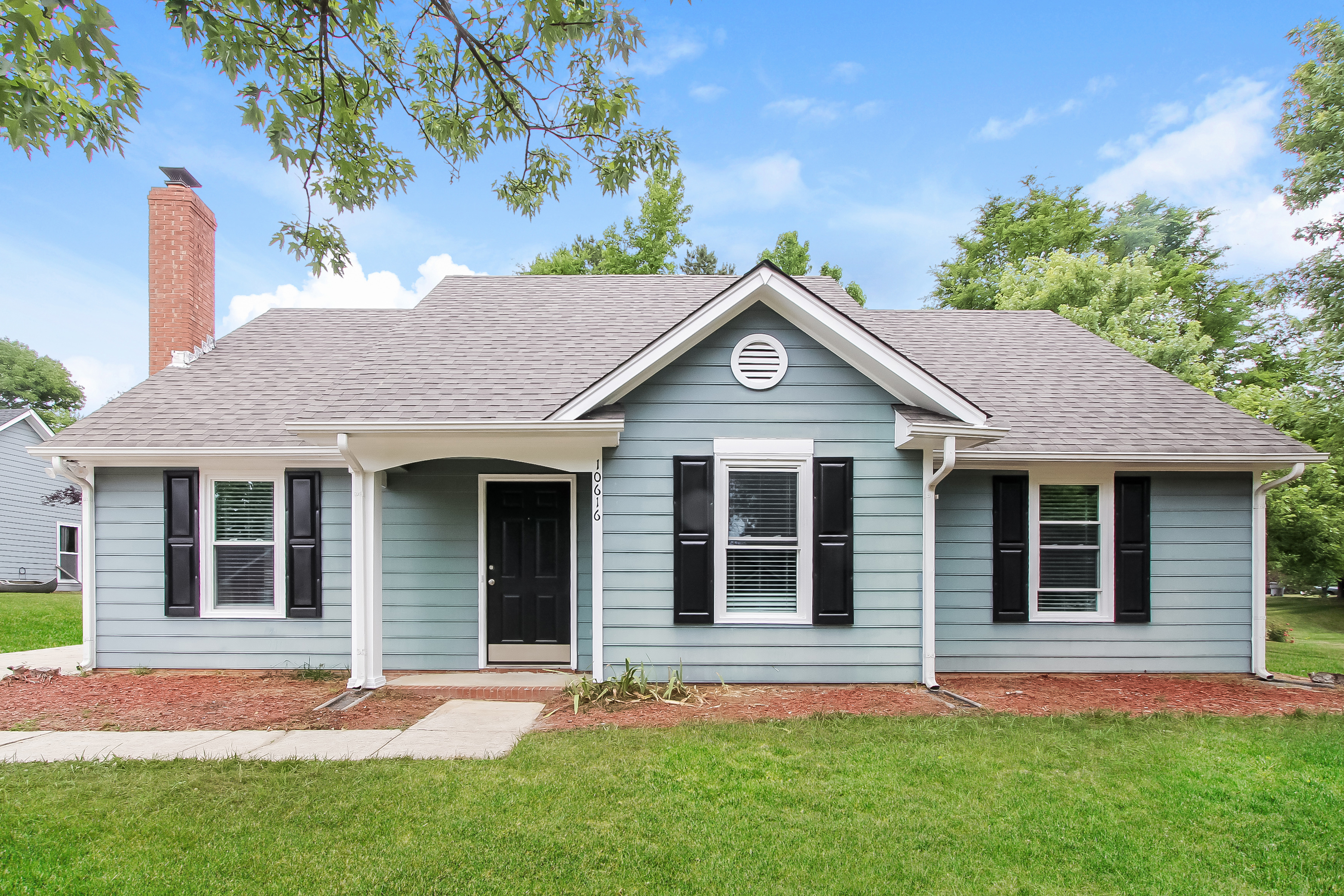10616 SPRUCE KNOB LN CHARLOTTE, NC 28214